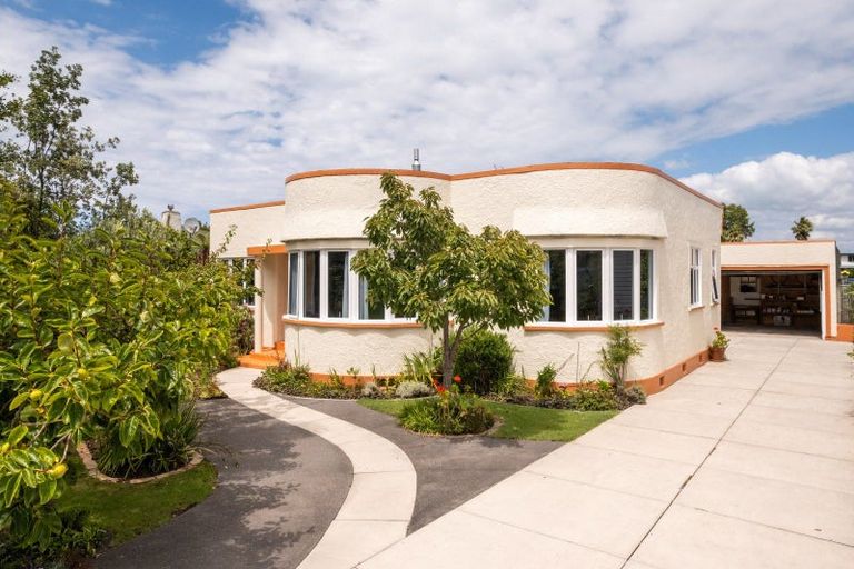 Photo of property in 128 Russell Street, Whataupoko, Gisborne, 4010