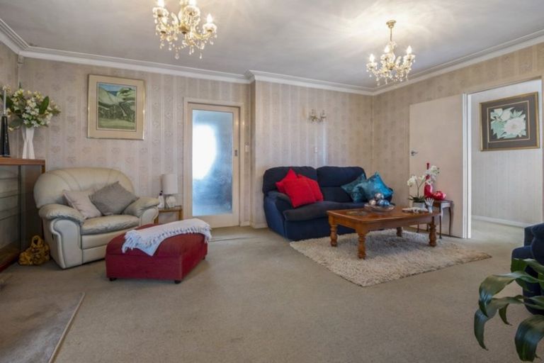 Photo of property in 109 Old Wairoa Road, Papakura, 2110