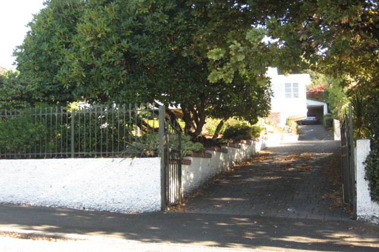 Photo of property in 58 Murray Street, Kew, Dunedin, 9012