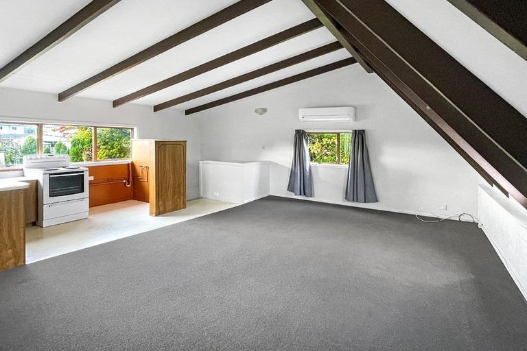 Photo of property in 44 Invergarry Road, Hilltop, Taupo, 3330