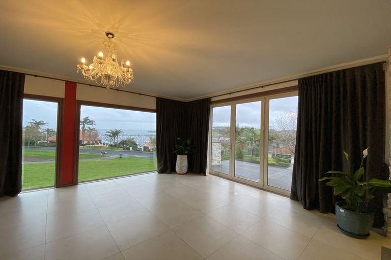 Photo of property in 39 Voyager Drive, Gulf Harbour, Whangaparaoa, 0930