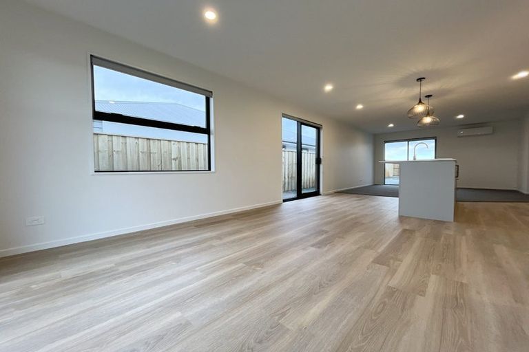 Photo of property in 33 Chartreuse Way, Rolleston, 7614