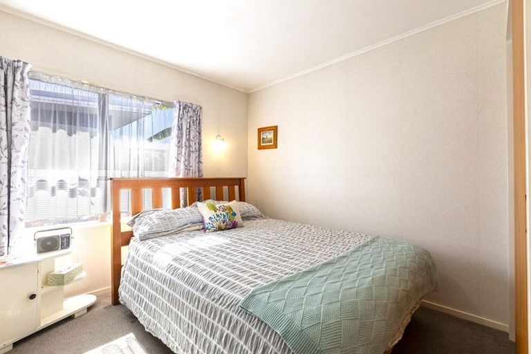 Photo of property in 1a Mckenzie Avenue, Marewa, Napier, 4110
