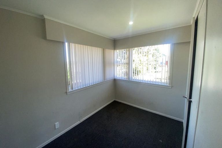 Photo of property in 96 Beaumonts Way, Manurewa, Auckland, 2102