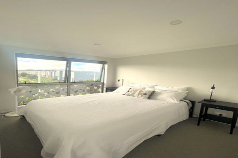 Photo of property in 25 Rangihina Road, Hobsonville, Auckland, 0616