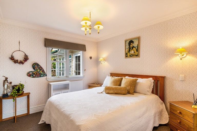 Photo of property in 70 Shepherd Road, Waipahihi, Taupo, 3330