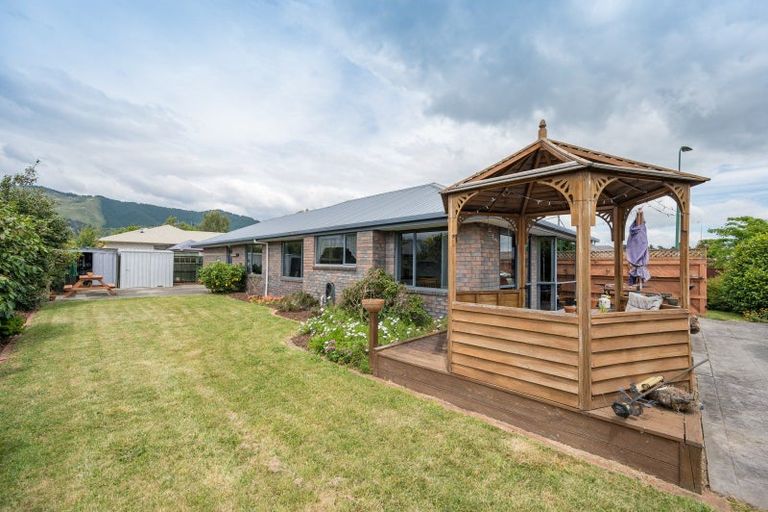 Photo of property in 12 Paramu Place, Richmond, 7020