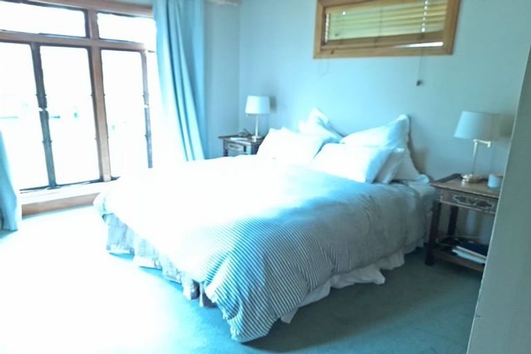 Photo of property in 8 Argyle Avenue, Takaro, Palmerston North, 4410