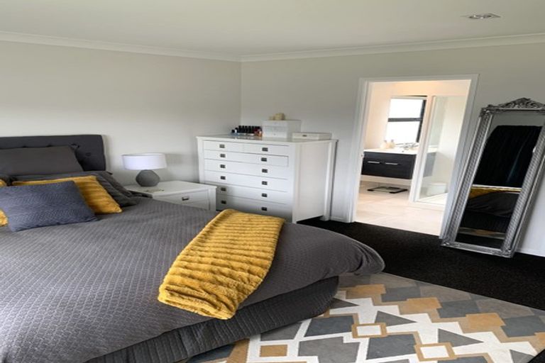 Photo of property in 79 Maylee Crescent, Gulf Harbour, Whangaparaoa, 0930