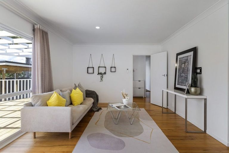 Photo of property in 7b Anne Road, Hillcrest, Auckland, 0627