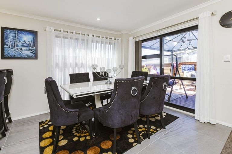 Photo of property in 9 Landon Avenue, Mangere East, Auckland, 2024