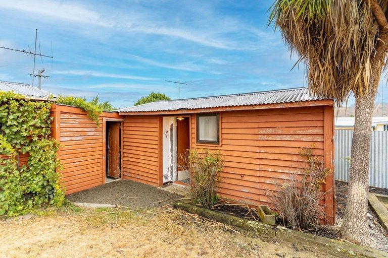 Photo of property in 17 Lindis Crescent, Otematata, 9412