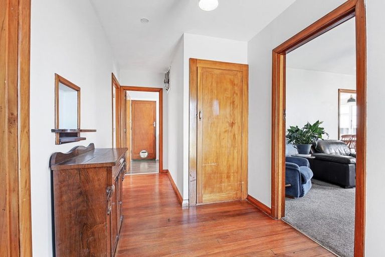 Photo of property in 468 Main South Road, Hornby, Christchurch, 8042