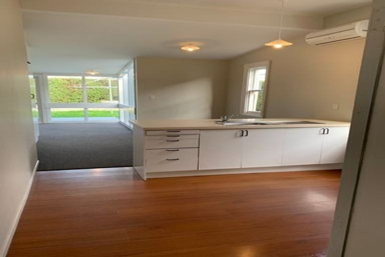 Photo of property in 28 Crohane Place, Addington, Christchurch, 8024