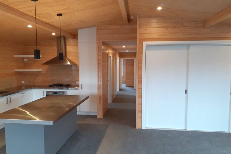 Photo of property in 34 Grandview Road, Lake Hawea, 9382