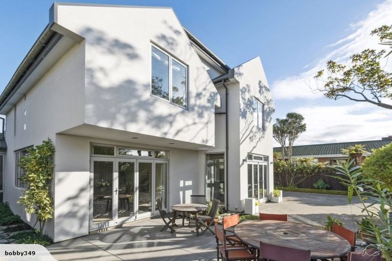 Photo of property in 45a Wroxton Terrace, Merivale, Christchurch, 8014