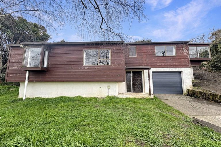 Photo of property in 24 Kent Road, Saint Johns Hill, Whanganui, 4501