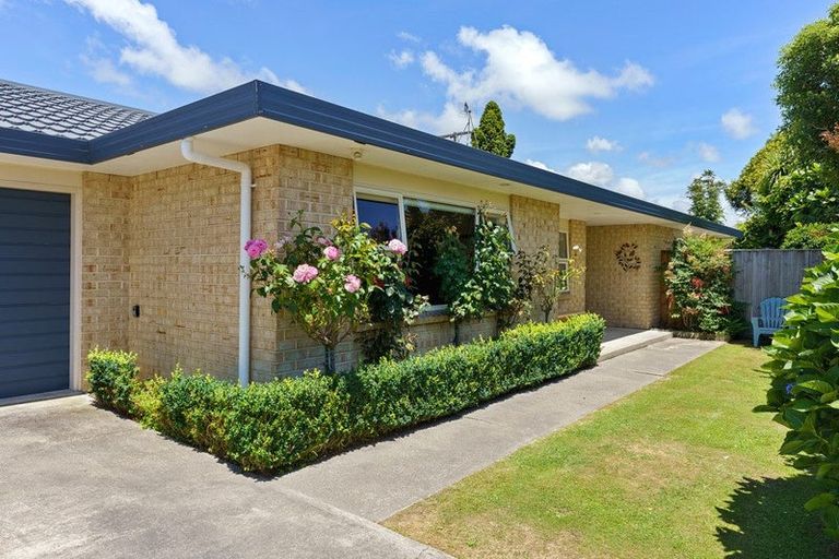 Photo of property in 308a Te Moana Road, Waikanae, 5036