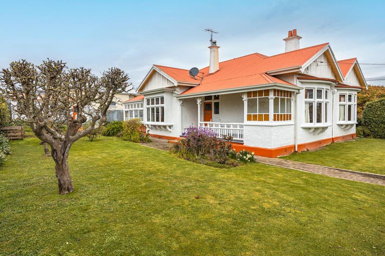 Photo of property in 61 Hull Street, South Hill, Oamaru, 9400