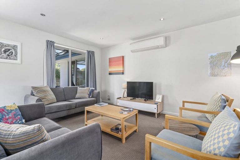 Photo of property in 60 Hedditch Street, Wanaka, 9305