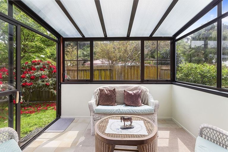 Photo of property in 85c Oxford Street, Tawa, Wellington, 5028