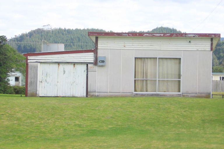 Photo of property in 213 Beverley Terrace, Whangamata, 3620