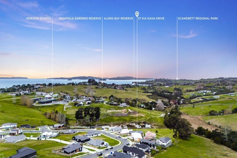 Photo of property in 37 Kia Kaha Drive, Snells Beach, 0920