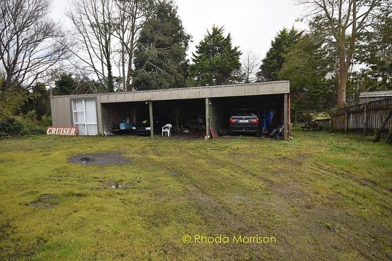 Photo of property in 1988 Paparoa Valley Road, Paparoa, 0571