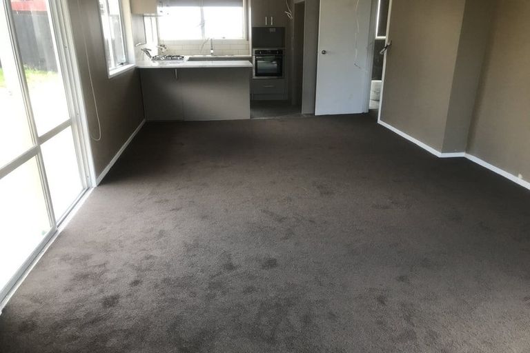 Photo of property in 7 Caringbah Drive, Papatoetoe, Auckland, 2025