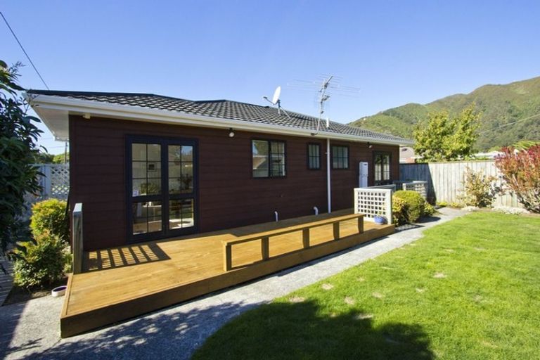 Photo of property in 36a Guthrie Street, Waterloo, Lower Hutt, 5011
