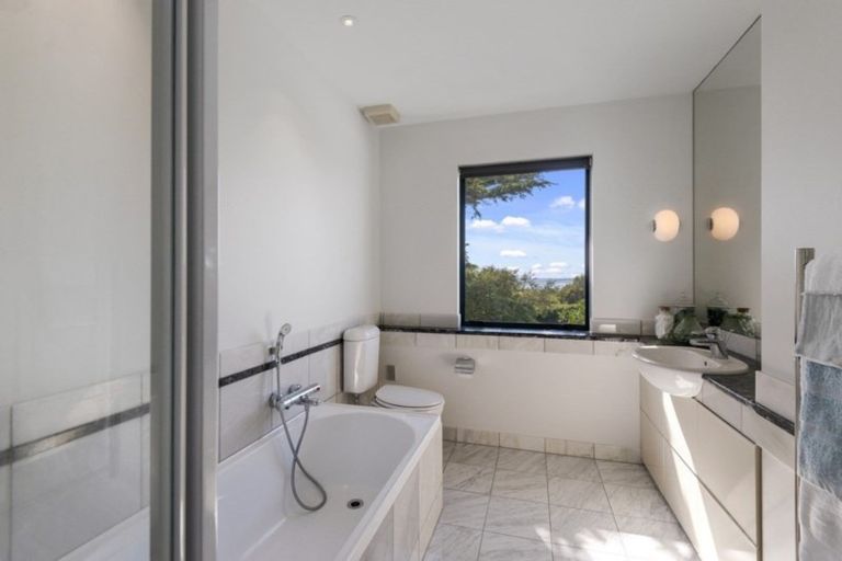 Photo of property in 142 Scarborough Road, Scarborough, Christchurch, 8081