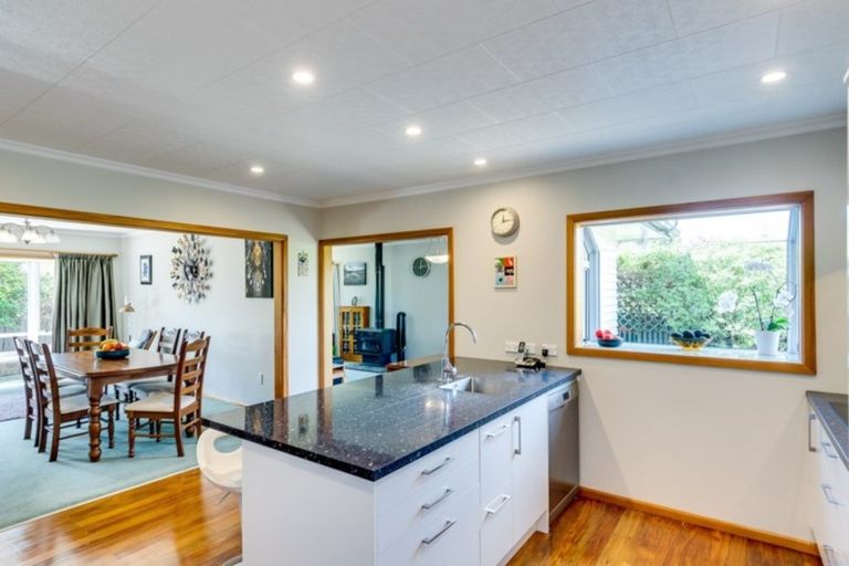 Photo of property in 104a Frimley Avenue, Frimley, Hastings, 4120