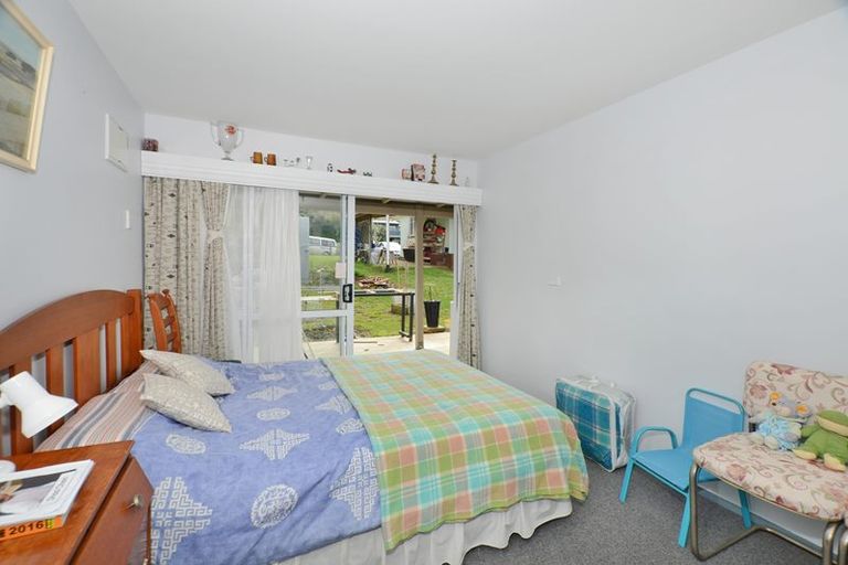 Photo of property in 2302 Whangarei Heads Road, Whangarei Heads, Whangarei, 0174