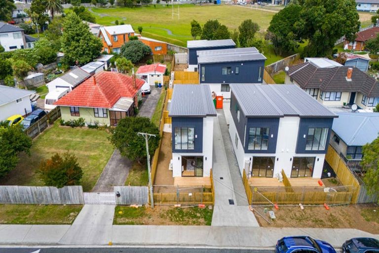 Photo of property in 20a Fairdene Avenue, Henderson, Auckland, 0610