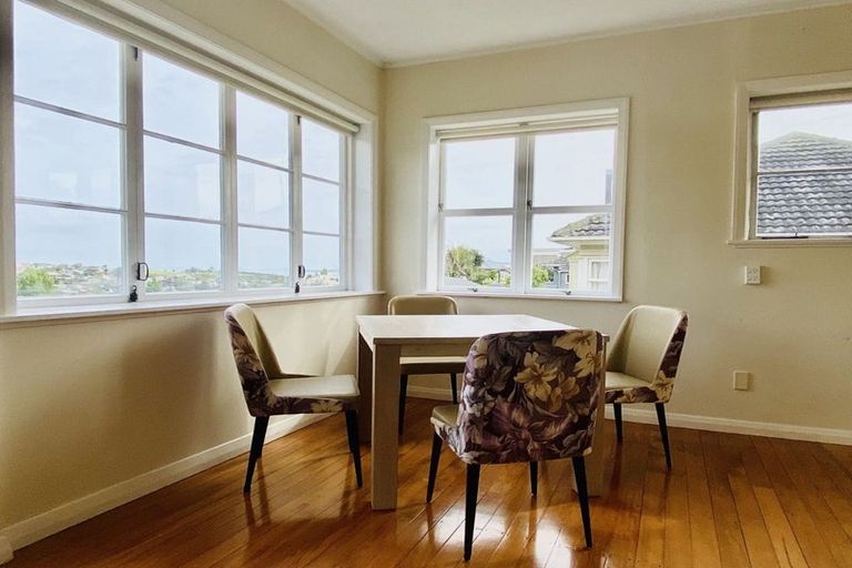 Photo of property in 210 Kepa Road, Mission Bay, Auckland, 1071