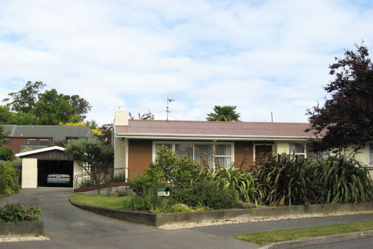 Photo of property in 18 Yardley Street, Avonhead, Christchurch, 8042