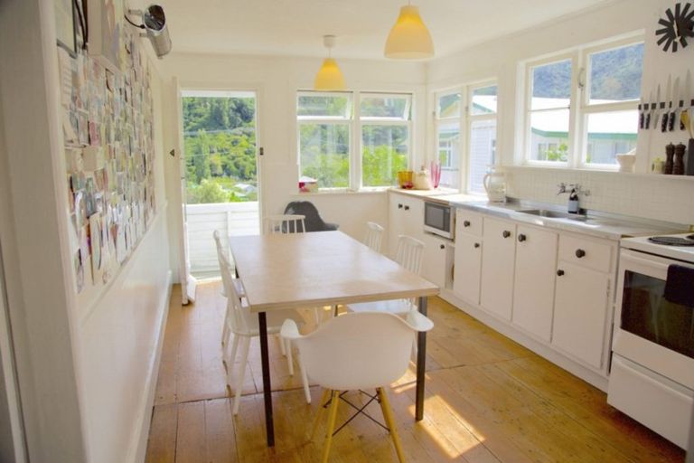 Photo of property in 132 Edward Street, Thames, 3500