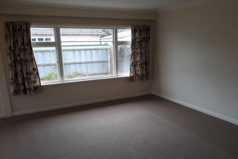 Photo of property in 122 Baker Street, New Brighton, Christchurch, 8083