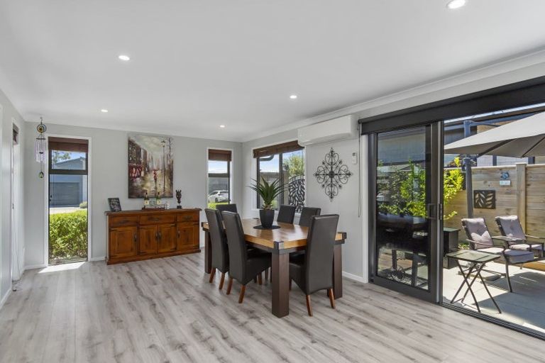 Photo of property in 11 Augusta Rise, Omokoroa, 3114