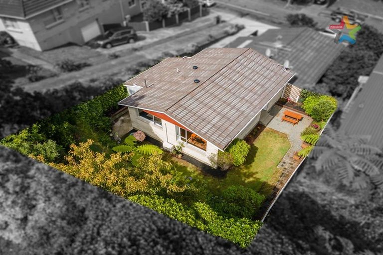 Photo of property in 19b Mulberry Street, Maungaraki, Lower Hutt, 5010