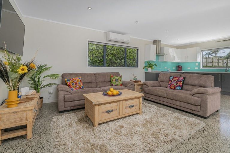 Photo of property in 3 Emmerdale Drive, Hahei, Whitianga, 3591