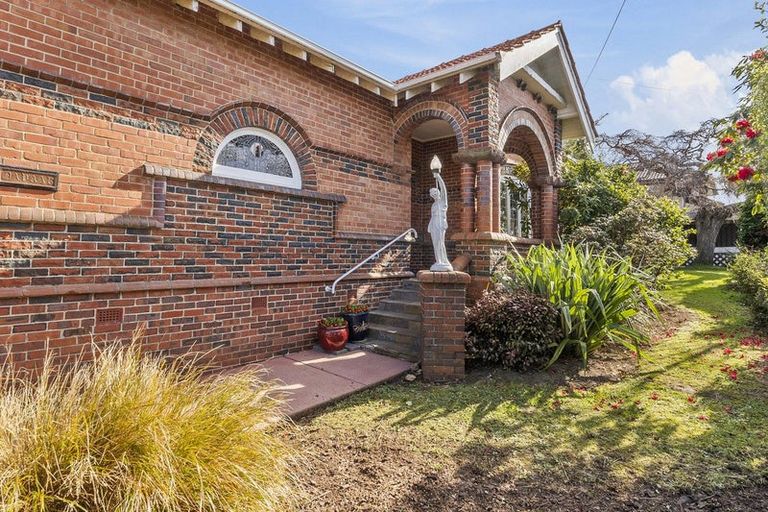 Photo of property in 96 Elgin Road, Kenmure, Dunedin, 9011