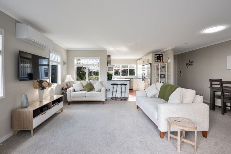 Photo of property in 98 Squire Drive, Awatoto, Napier, 4110