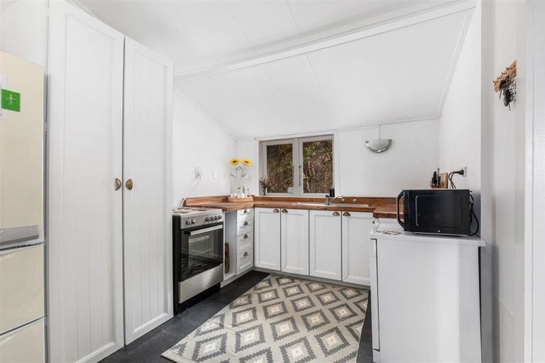 Photo of property in 58 Conclusion Street, Ascot Park, Porirua, 5024