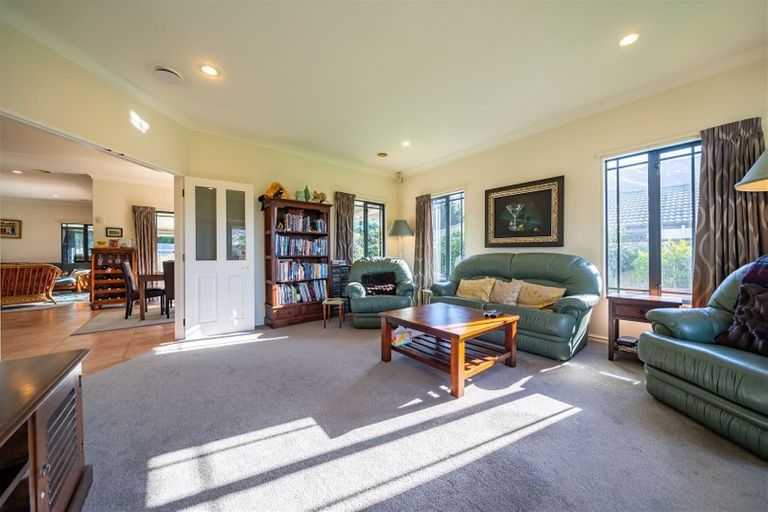 Photo of property in 77 Totara Park Road, Totara Park, Upper Hutt, 5018