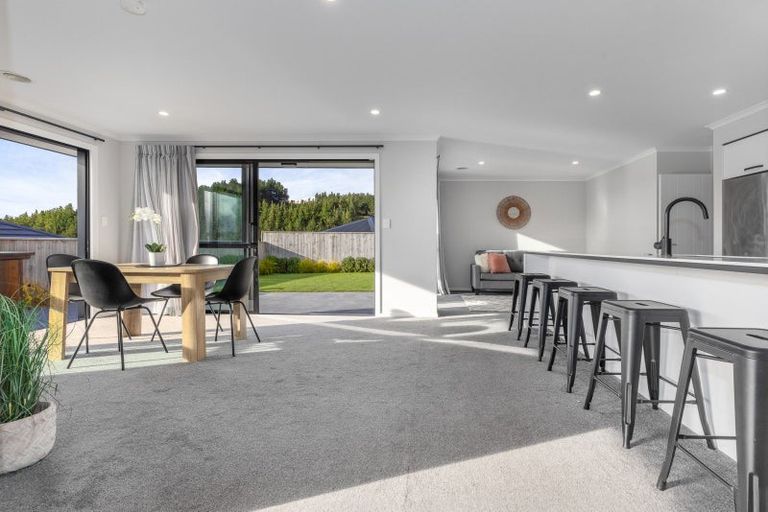 Photo of property in 19 Schooner Drive, Whitby, Porirua, 5024