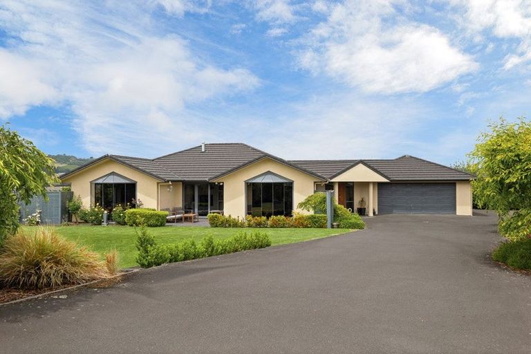 Photo of property in 12 Sunninghurst Drive, Fairfield, Dunedin, 9018