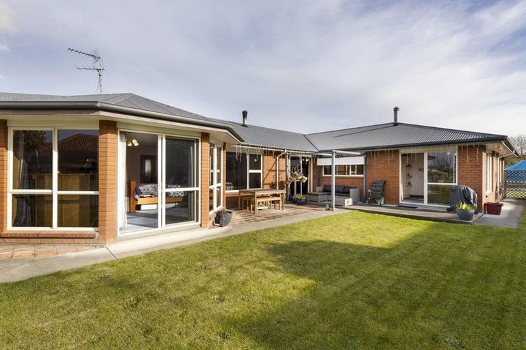 Photo of property in 16 Westhaven Place, Redwoodtown, Blenheim, 7201