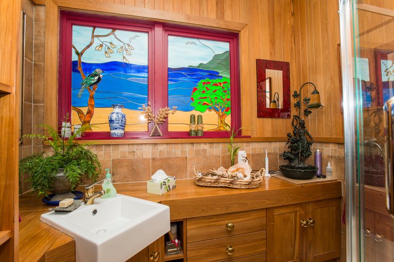 Photo of property in 52 Arthur Street, Tokomaru Bay, 4079