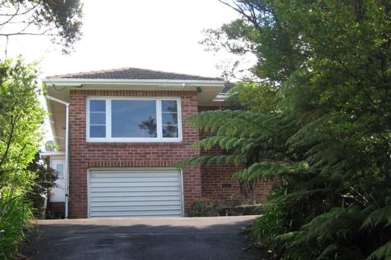 Photo of property in 285a Titirangi Road, Titirangi, Auckland, 0604